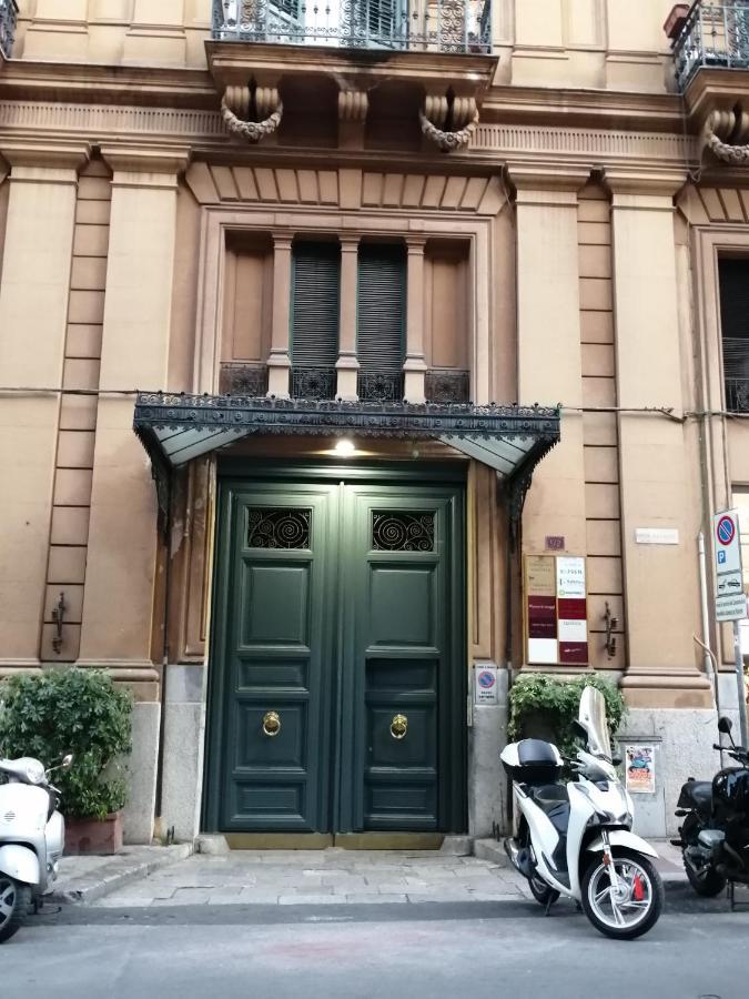 Suite Ruggero Settimo パレルモ エクステリア 写真